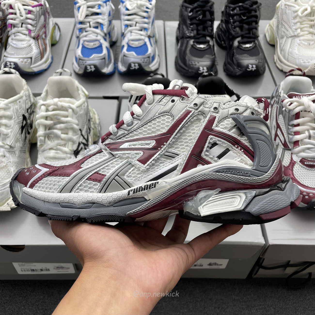 Balenciaga Runner White Grey Silver Black Blue Multicolor Burgundy (3) - www.newkick.vip